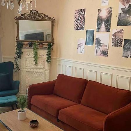 Appartment Close To Monuments Parigi Esterno foto